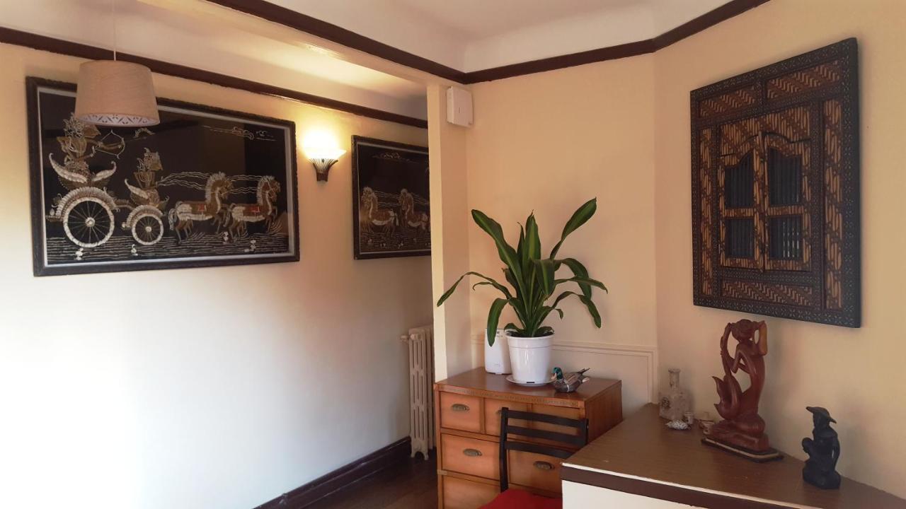 Chambres d'hôtes Apakabar Homestay - parking privé, Netflix, ambiance balinaise, borne de recharge La Rochette  Esterno foto